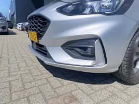Ford Focus thumbnail 7