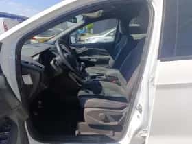 Ford Kuga thumbnail 12