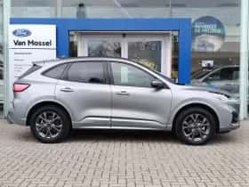 Ford Kuga thumbnail 4