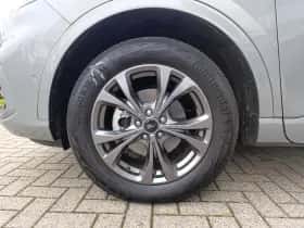 Ford Kuga thumbnail 9