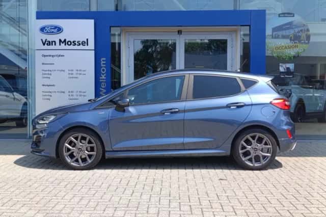 Ford Fiesta (2023) thumbnail 2
