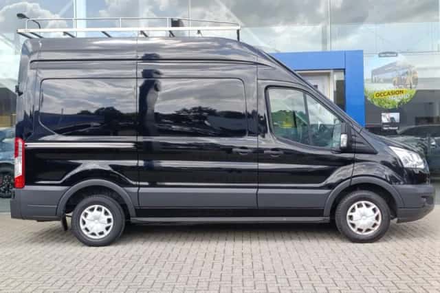 Ford Transit (2017) thumbnail 4