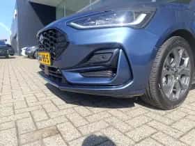 Ford Focus thumbnail 7