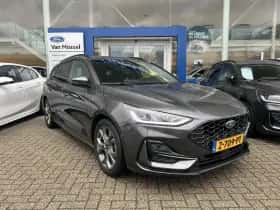 Ford Focus thumbnail 8