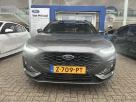 Ford Focus thumbnail 9