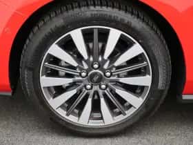 Ford Focus thumbnail 12