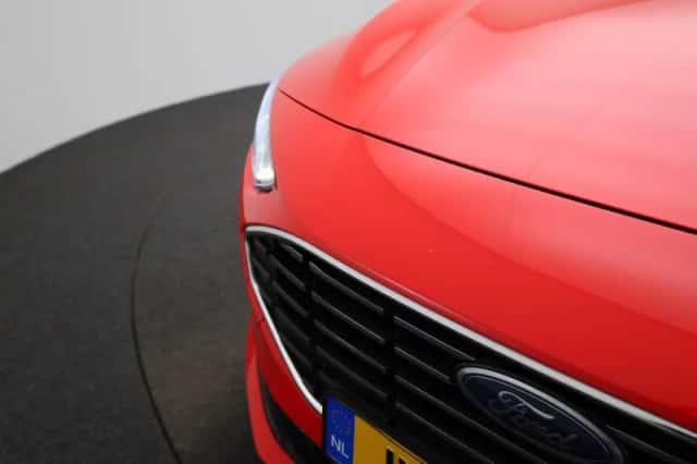 Ford Focus (2022) thumbnail 30