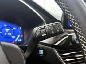 Ford Kuga thumbnail 12