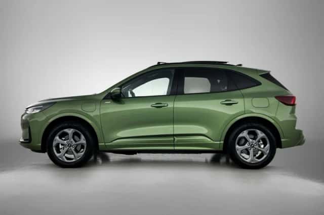 Ford Kuga (2024) thumbnail 2