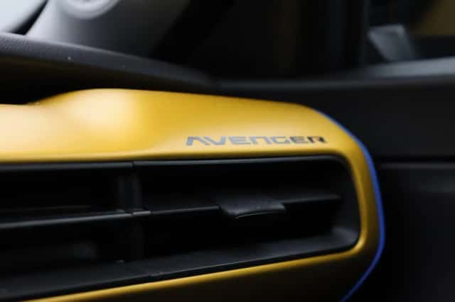 Jeep Avenger (2023) thumbnail 26