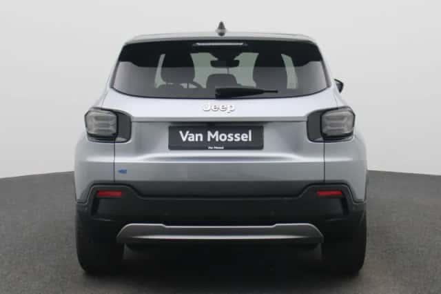 Jeep Avenger (2023) thumbnail 5