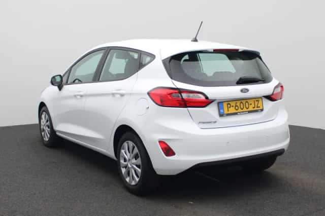 Ford Fiesta (2022) thumbnail 2