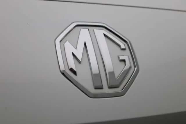 MG MG4 (2023) thumbnail 36