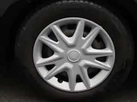Ford Fiesta thumbnail 12