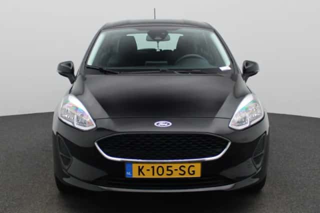 Ford Fiesta (2021) thumbnail 3