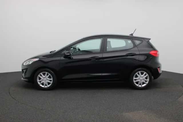 Ford Fiesta (2021) thumbnail 4