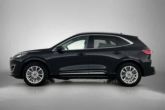 Ford Kuga (2021) thumbnail 2