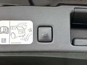 Ford Kuga thumbnail 24