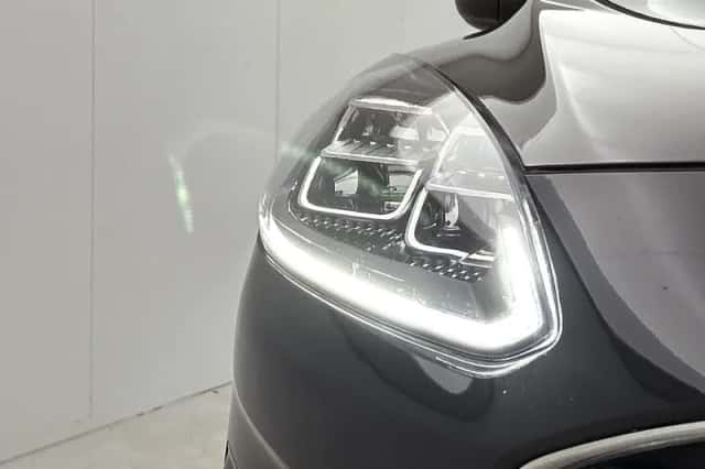 Ford Kuga (2021) thumbnail 28