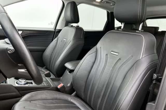 Ford Kuga (2021) thumbnail 34