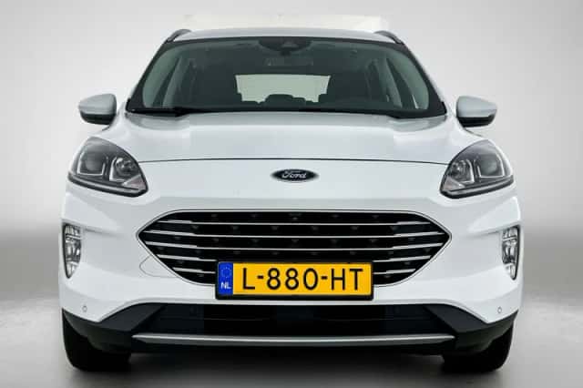 Ford Kuga (2021) thumbnail 5