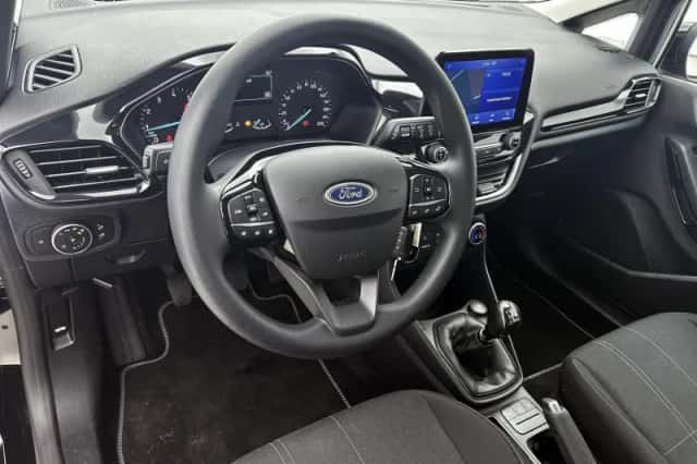 Ford Fiesta (2021) thumbnail 11