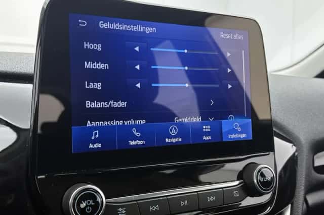 Ford Fiesta (2021) thumbnail 9