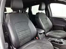 Ford Kuga thumbnail 34