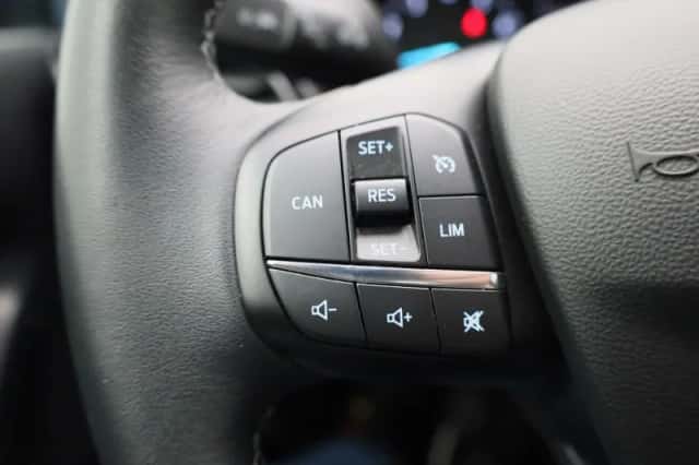 Ford Fiesta (2021) thumbnail 17