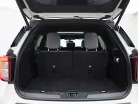 Ford Explorer thumbnail 16