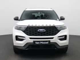 Ford Explorer thumbnail 4