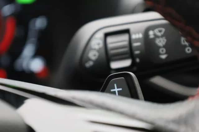 Ford Explorer (2023) thumbnail 34