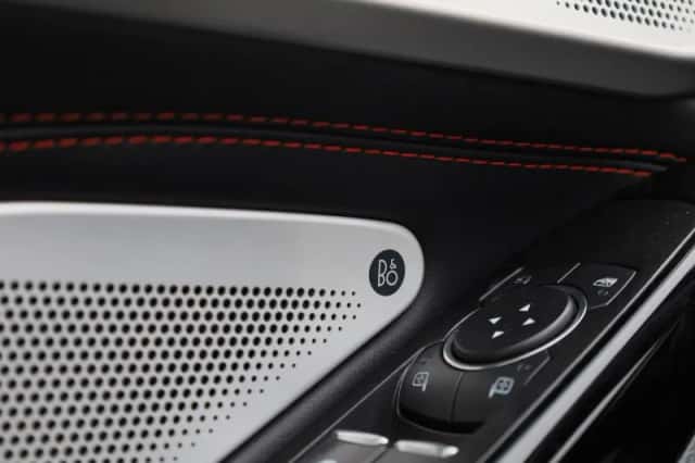 Ford Explorer (2023) thumbnail 37