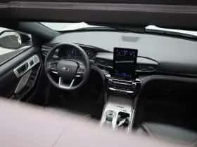 Ford Explorer thumbnail 43