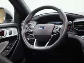 Ford Explorer thumbnail 45