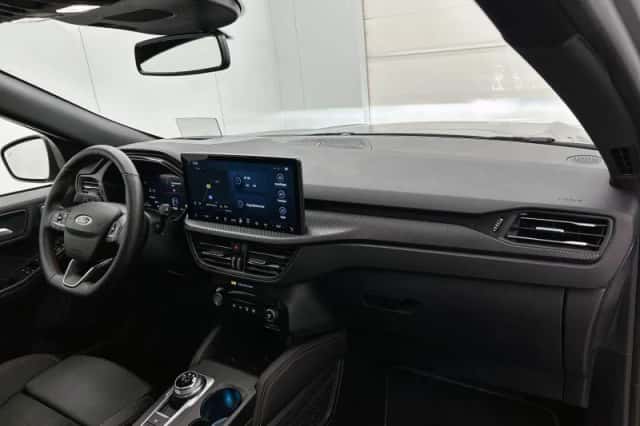 Ford Kuga (2025) thumbnail 20