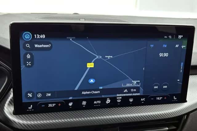 Ford Kuga (2025) thumbnail 30