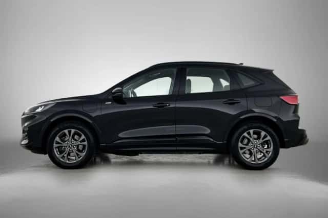 Ford Kuga (2021) thumbnail 2