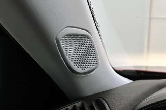 Peugeot 2008 (2022) thumbnail 13