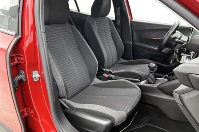 Peugeot 2008 (2022) thumbnail 37