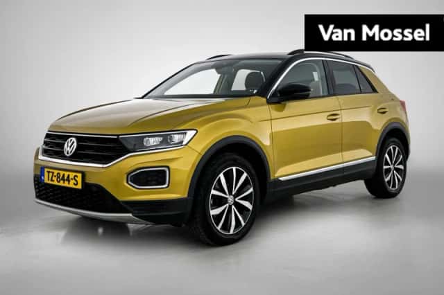Volkswagen T-Roc (2018) thumbnail 1