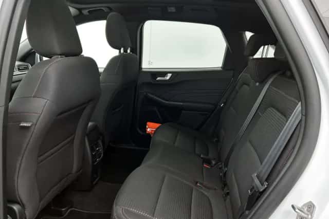 Ford Kuga (2022) thumbnail 27