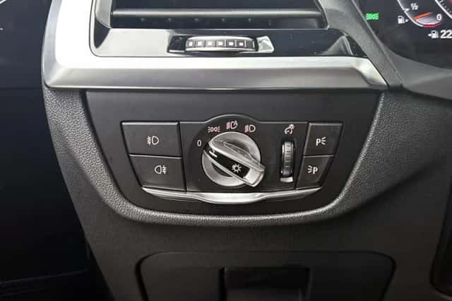 BMW X3 (2020) thumbnail 23