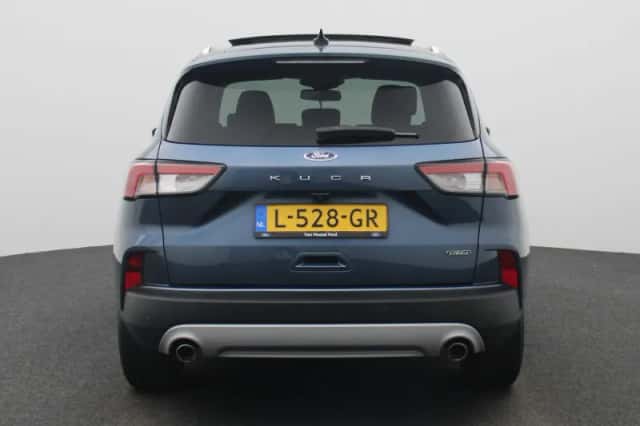 Ford Kuga (2021) thumbnail 5