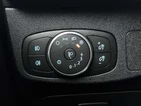 Ford Focus (2020) thumbnail 16