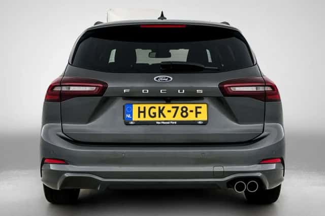Ford Focus (2025) thumbnail 3