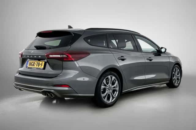 Ford Focus (2025) thumbnail 4