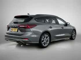 Ford Focus thumbnail 4