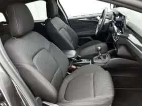Ford Focus thumbnail 45