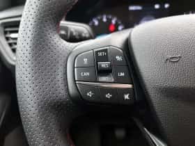 Ford Focus thumbnail 6